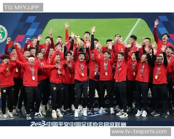 备战新赛季上海海港稳步前行期待辉煌未来